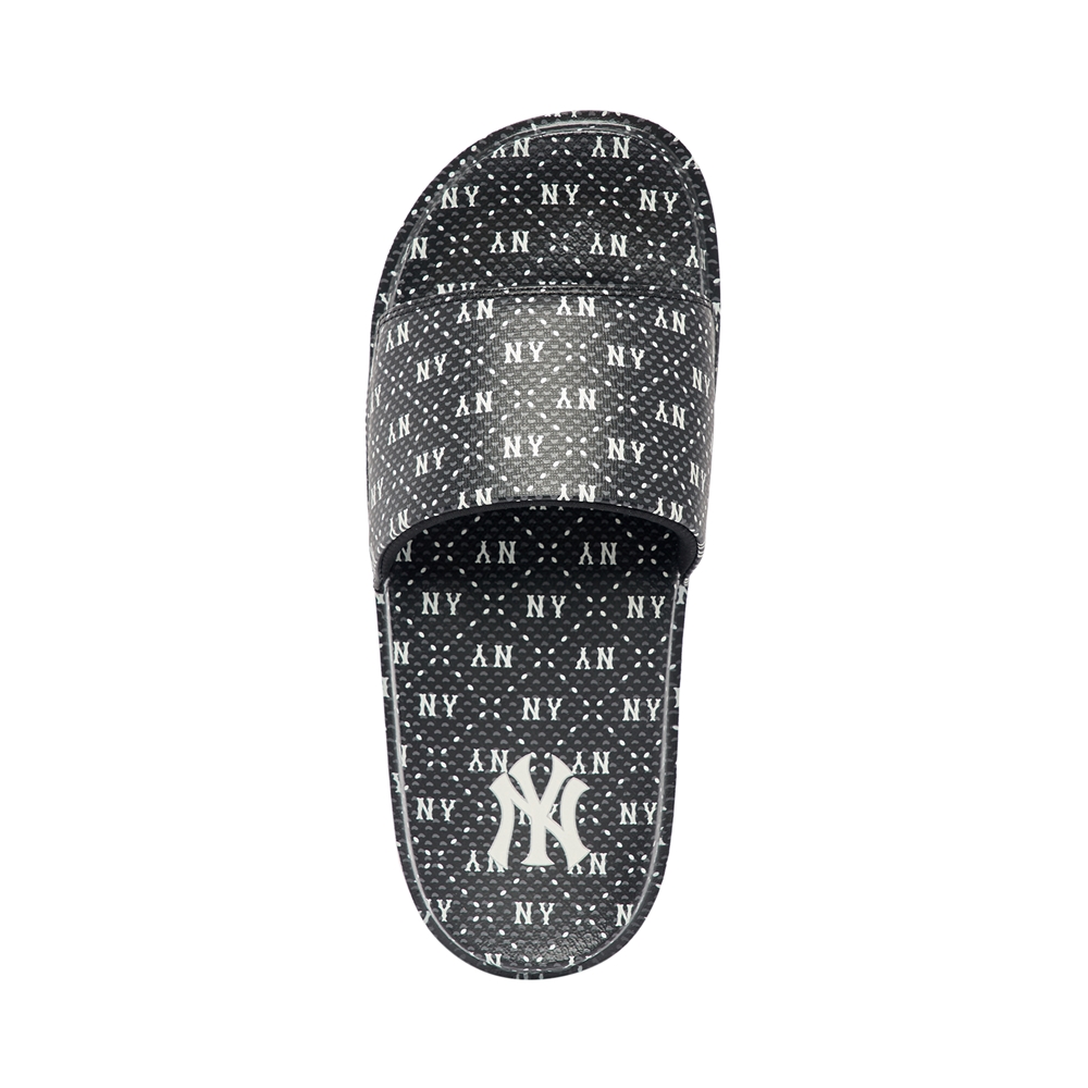 0791 HÀNG CHÍNH HÃNG DÉP QUAI NGANG MLB CHUNKY MOUND DIA MONOGRAM MỘC SHOES #15 0791 HÀNG CHÍNH HÃNG DÉP QUAI NGANG MLB CHUNKY MOUND DIA MONOGRAM MỘC SHOES